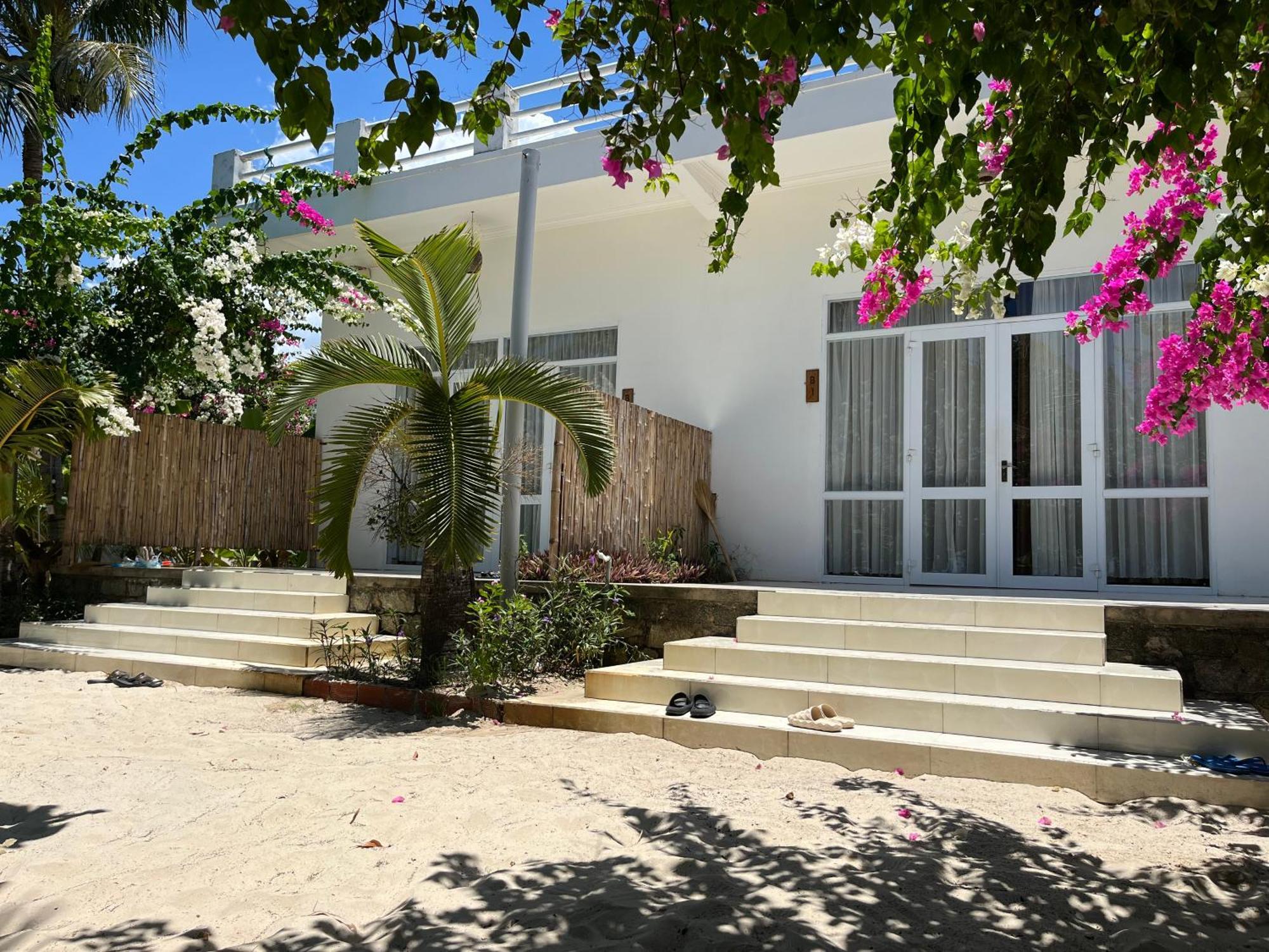 Robinson Beach Bungalow Vinh Hoa 外观 照片