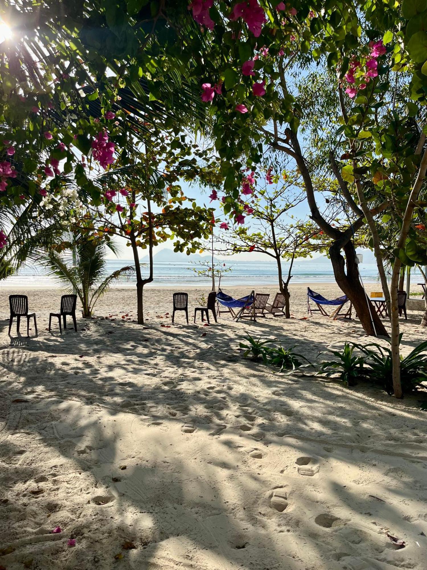 Robinson Beach Bungalow Vinh Hoa 外观 照片